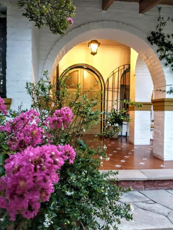 Casona La Chiquita Inn *